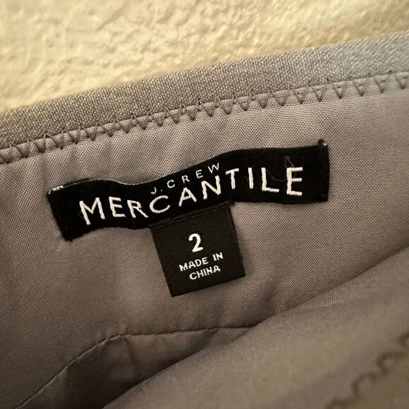 J Crew Mercantile Light Grey Polyester Blend Sleek Pencil Skirt Size 2 - Picture 3 of 7